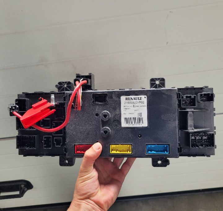 STEROWNIK RENAULT RANGE T 21939522-P02 - ECU do Samochodów ciężarowych: zdjęcie 1 STEROWNIK RENAULT RANGE T 21939522-P02 - ECU do Samochodów ciężarowych: zdjęcie 1