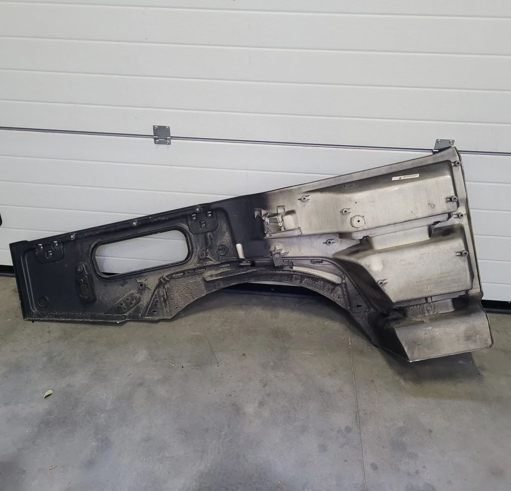 STOPNICA WŁAZ RENAULT GAMA T 82575889 CHWALIM116 - Stopień do Samochodów ciężarowych: zdjęcie 5 STOPNICA WŁAZ RENAULT GAMA T 82575889 CHWALIM116 - Stopień do Samochodów ciężarowych: zdjęcie 5