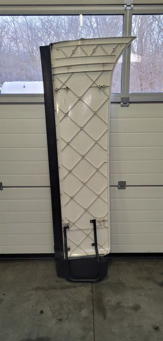 Spojler OWIEWKA SCANIA R 1534039 LEWA NOWY ORYG - Aerodynamika/ Spojler do Samochodów ciężarowych: zdjęcie 2 Spojler OWIEWKA SCANIA R 1534039 LEWA NOWY ORYG - Aerodynamika/ Spojler do Samochodów ciężarowych: zdjęcie 2