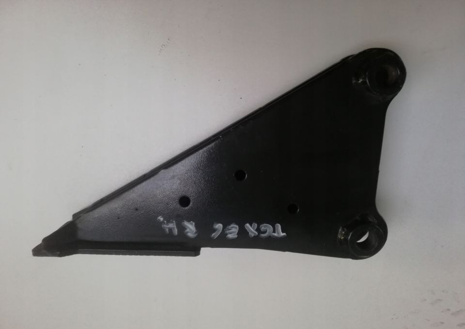 WSPORNIK MOCOWANIE BELKI MAN TGX RH. - Nadwozie i zewnętrzne elementy do Samochodów ciężarowych: zdjęcie 1 WSPORNIK MOCOWANIE BELKI MAN TGX RH. - Nadwozie i zewnętrzne elementy do Samochodów ciężarowych: zdjęcie 1