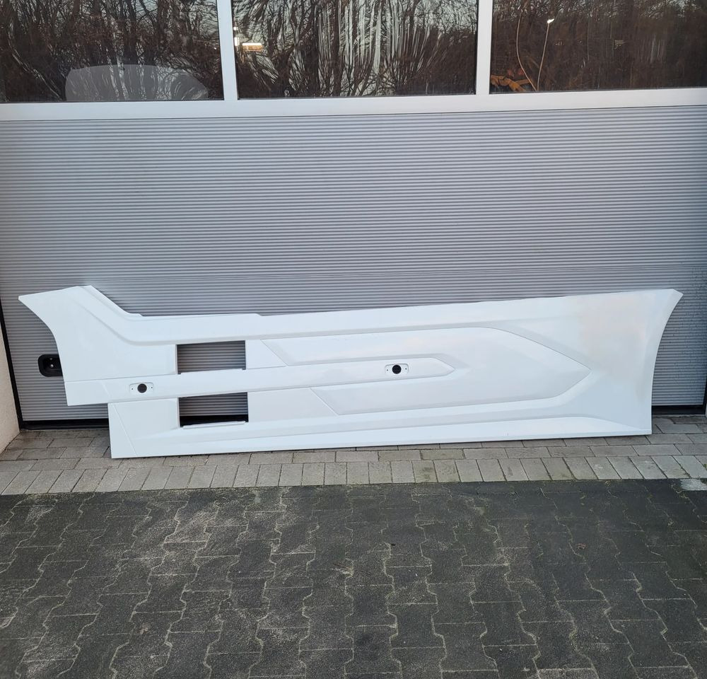 ZABUDOWA MIEDZYOSIOWA SPOJLER DAF XG XG+ 2292740 LH ORYGINAŁ CHWALIM116 - Aerodynamika/ Spojler do Samochodów ciężarowych: zdjęcie 1 ZABUDOWA MIEDZYOSIOWA SPOJLER DAF XG XG+ 2292740 LH ORYGINAŁ CHWALIM116 - Aerodynamika/ Spojler do Samochodów ciężarowych: zdjęcie 1