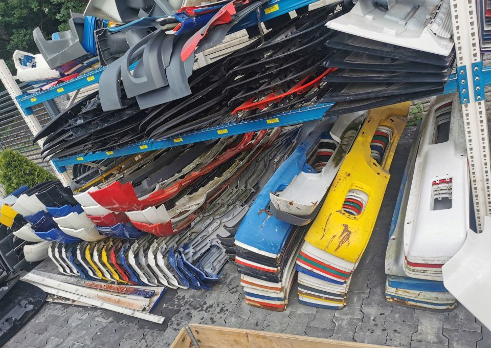 ZDERZAK DAF XF CF LF ORYGINAŁ - Zderzak do Samochodów ciężarowych: zdjęcie 1 ZDERZAK DAF XF CF LF ORYGINAŁ - Zderzak do Samochodów ciężarowych: zdjęcie 1