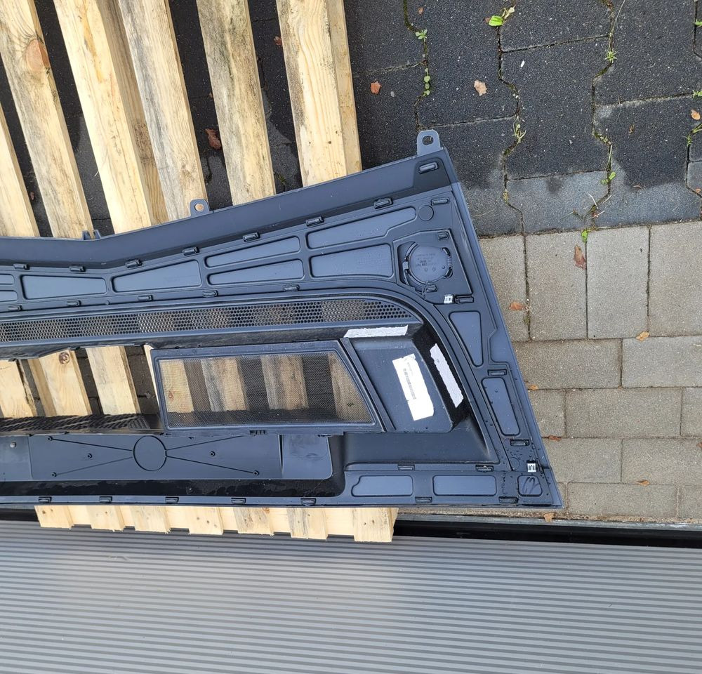 ZDERZAK MERCDESES ACTROS MP4 MP5 ORYGINAŁ CHWALIM116 - Zderzak do Samochodów ciężarowych: zdjęcie 4 ZDERZAK MERCDESES ACTROS MP4 MP5 ORYGINAŁ CHWALIM116 - Zderzak do Samochodów ciężarowych: zdjęcie 4