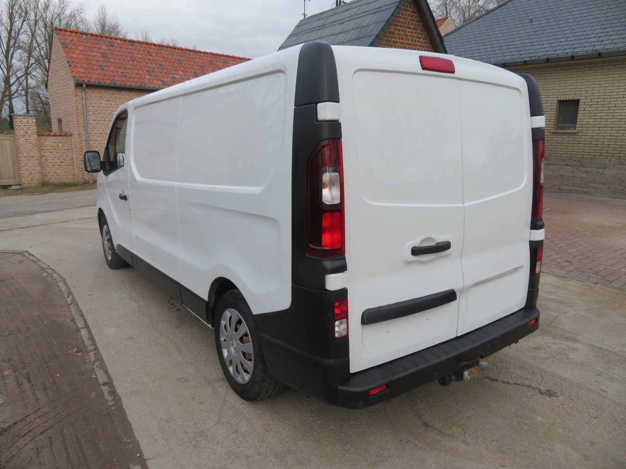 Renault Trafic 1.6dCi Grand Confort - L2H1 - Mały samochód dostawczy: zdjęcie 5 Renault Trafic 1.6dCi Grand Confort - L2H1 - Mały samochód dostawczy: zdjęcie 5