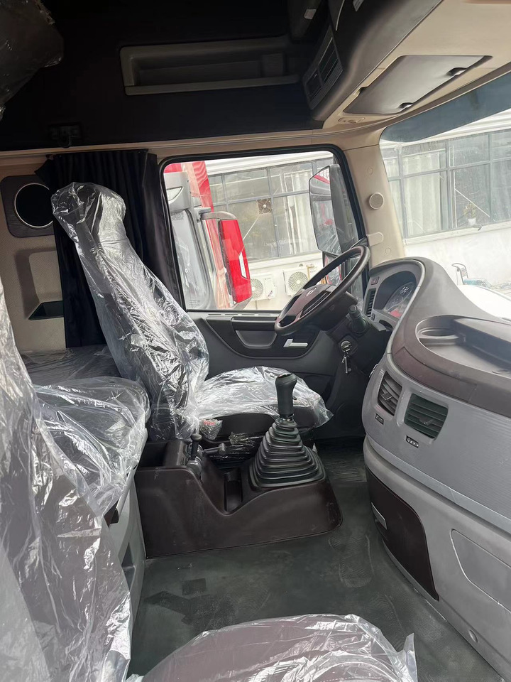 Dongfeng T1437 6✖4 Tractor Unit Manual Transmission New - Ciągnik siodłowy: zdjęcie 3 Dongfeng T1437 6✖4 Tractor Unit Manual Transmission New - Ciągnik siodłowy: zdjęcie 3