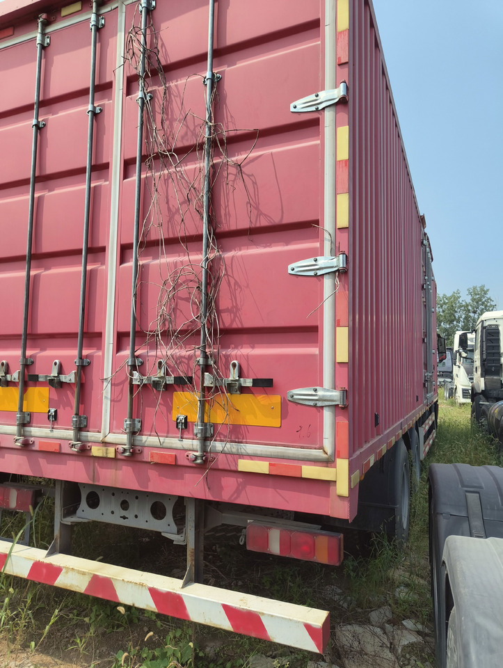 HOWO Haohan N7 Box Truck Click Here for Discount - Samochód ciężarowy furgon: zdjęcie 4 HOWO Haohan N7 Box Truck Click Here for Discount - Samochód ciężarowy furgon: zdjęcie 4