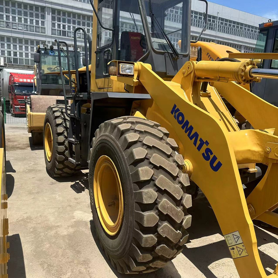 KOMATSU WA320 Wheel Loader Click for Discount - Ładowarka kołowa: zdjęcie 3 KOMATSU WA320 Wheel Loader Click for Discount - Ładowarka kołowa: zdjęcie 3