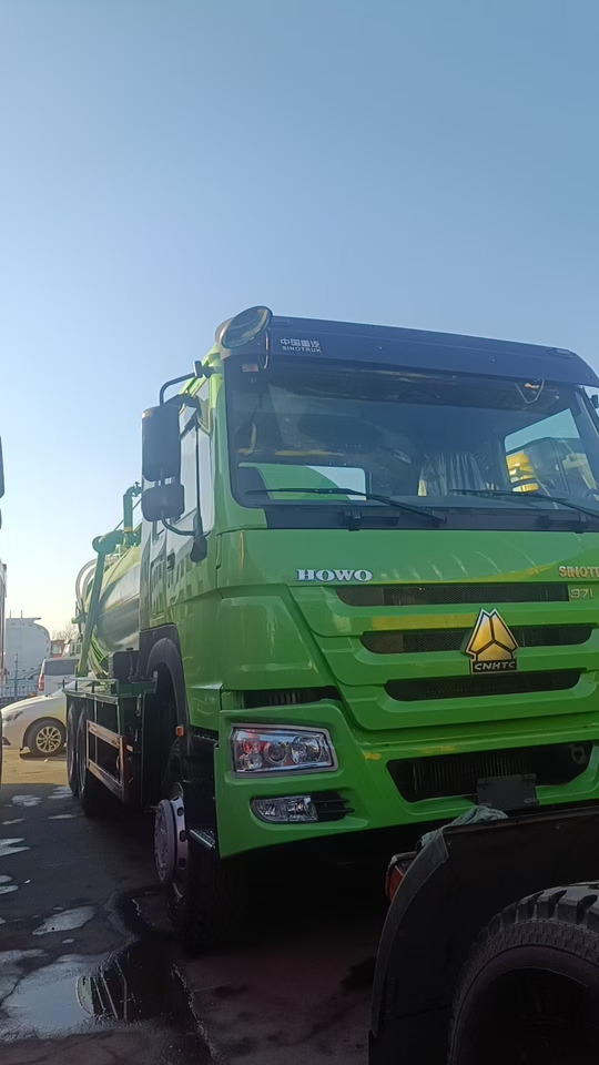 SINOTRUK HOWO Sewage Suction Truck 6*4 Click Here for Discount - Samochód asenizacyjny: zdjęcie 3 SINOTRUK HOWO Sewage Suction Truck 6*4 Click Here for Discount - Samochód asenizacyjny: zdjęcie 3