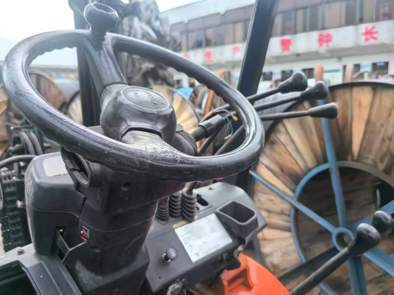 TOYOTA 5ton Forklift - Wózek widłowy diesel: zdjęcie 5 TOYOTA 5ton Forklift - Wózek widłowy diesel: zdjęcie 5