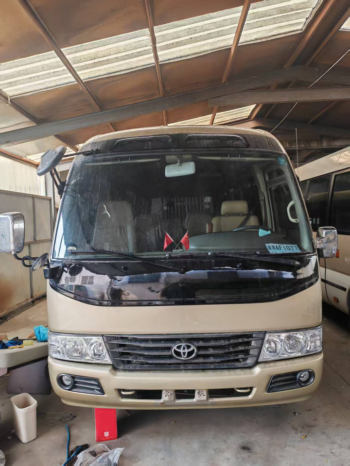 TOYOTA Coaster Mini Bus - Turystyczny autobus: zdjęcie 1 TOYOTA Coaster Mini Bus - Turystyczny autobus: zdjęcie 1