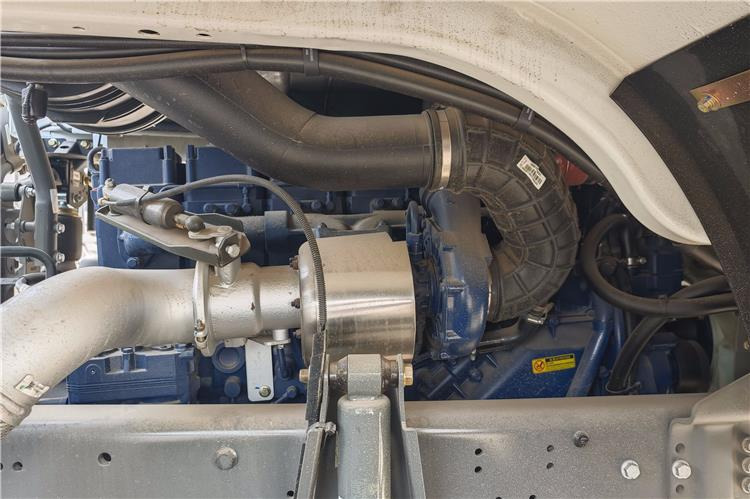 Sinotruk Used Howo 400 HP Truck Head for Sale In Congo - Ciągnik siodłowy: zdjęcie 3 Sinotruk Used Howo 400 HP Truck Head for Sale In Congo - Ciągnik siodłowy: zdjęcie 3