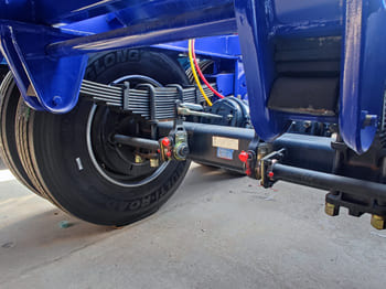 TITAN 40ft Container Trailer for Sale in Mali - Naczepa kontenerowiec/ System wymienny: zdjęcie 4 TITAN 40ft Container Trailer for Sale in Mali - Naczepa kontenerowiec/ System wymienny: zdjęcie 4