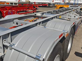 TITAN Container Semi Skeletal Trailer for Sale in Zambia - Naczepa kontenerowiec/ System wymienny: zdjęcie 2 TITAN Container Semi Skeletal Trailer for Sale in Zambia - Naczepa kontenerowiec/ System wymienny: zdjęcie 2