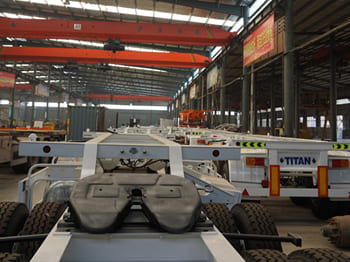 TITAN Shipping Container Trailer for Sale in Ghana - Naczepa kontenerowiec/ System wymienny: zdjęcie 4 TITAN Shipping Container Trailer for Sale in Ghana - Naczepa kontenerowiec/ System wymienny: zdjęcie 4