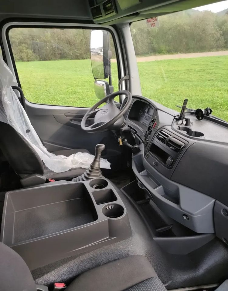 Mercedes-Benz AXOR 1829 rama do zabudowy blokada mostu - Samochód ciężarowe pod zabudowę: zdjęcie 5 Mercedes-Benz AXOR 1829 rama do zabudowy blokada mostu - Samochód ciężarowe pod zabudowę: zdjęcie 5