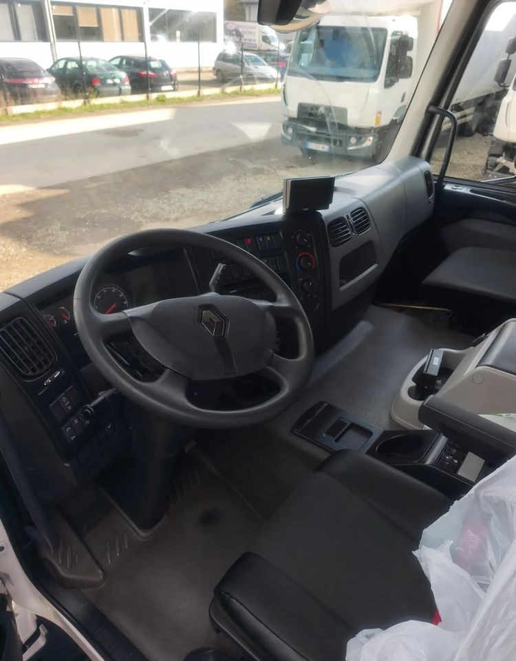 Renault Gama D 18.280 rama do zabudowy poduszka - Samochód ciężarowe pod zabudowę: zdjęcie 3 Renault Gama D 18.280 rama do zabudowy poduszka - Samochód ciężarowe pod zabudowę: zdjęcie 3