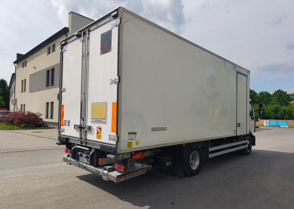 Renault Gama D 210 rama do zabudowy poduszka klima - Samochód ciężarowe pod zabudowę: zdjęcie 3 Renault Gama D 210 rama do zabudowy poduszka klima - Samochód ciężarowe pod zabudowę: zdjęcie 3