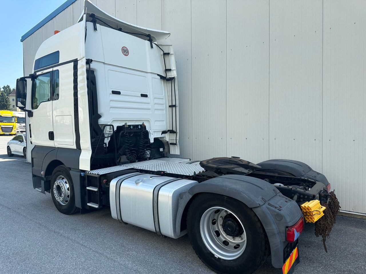 MAN TGX 18.460 XXL Intarder/Standklima - Ciągnik siodłowy: zdjęcie 4 MAN TGX 18.460 XXL Intarder/Standklima - Ciągnik siodłowy: zdjęcie 4