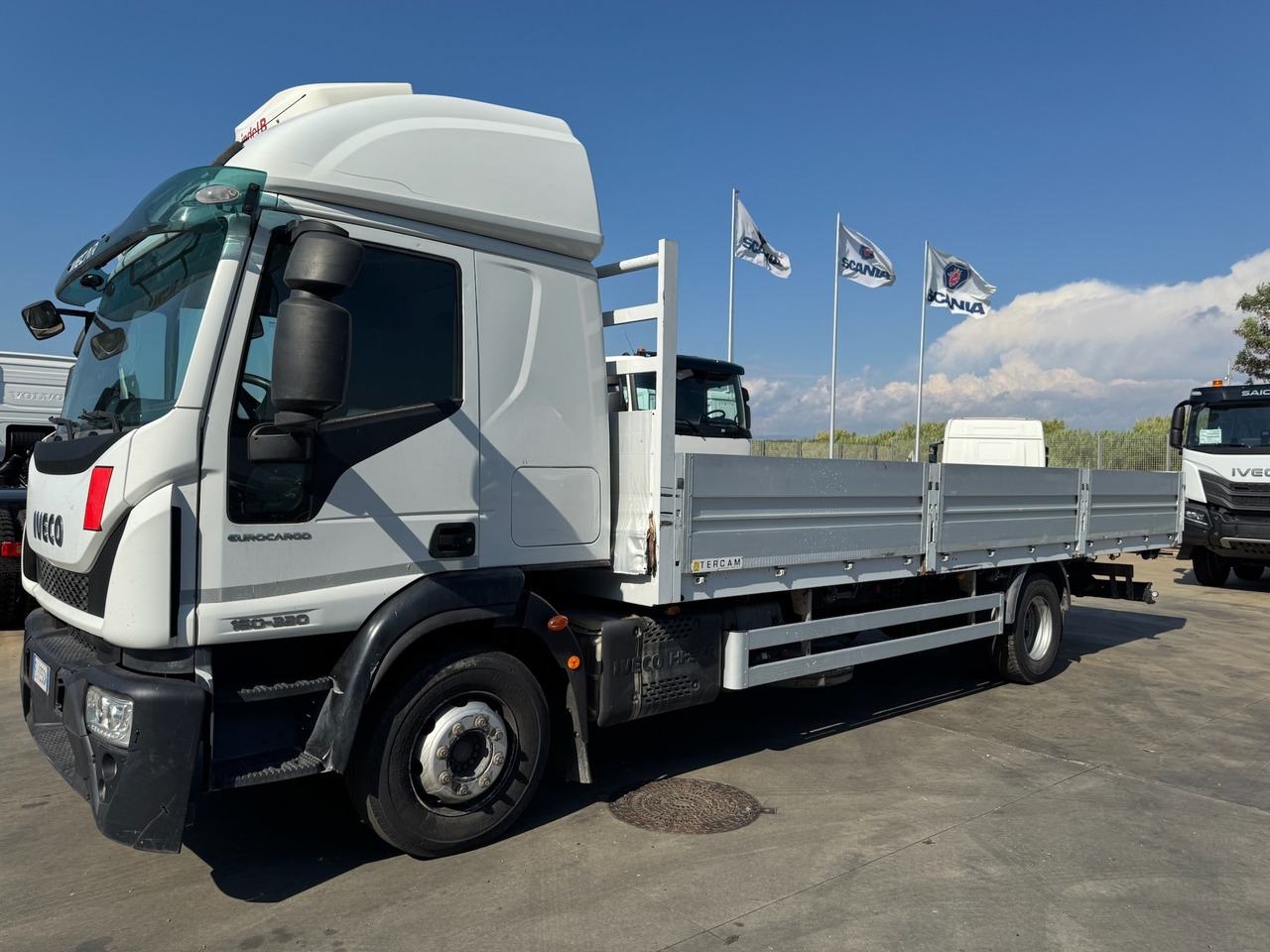 IVECO 160E - Samochód ciężarowy skrzyniowy/ Platforma: zdjęcie 3 IVECO 160E - Samochód ciężarowy skrzyniowy/ Platforma: zdjęcie 3