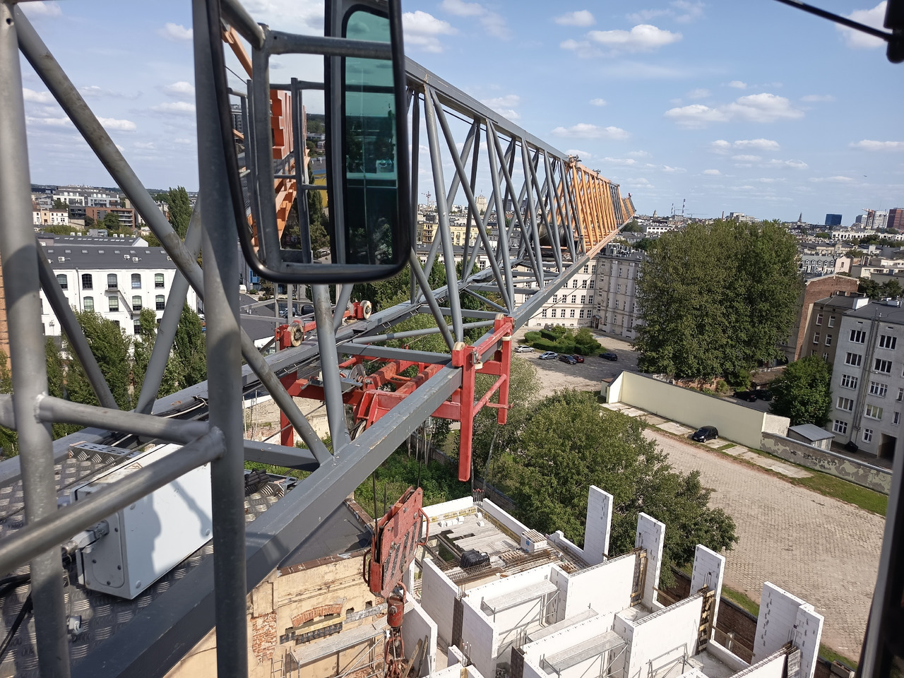 Krupinski Cranes KR90-5 EC - Żuraw wieżowy: zdjęcie 2 Krupinski Cranes KR90-5 EC - Żuraw wieżowy: zdjęcie 2