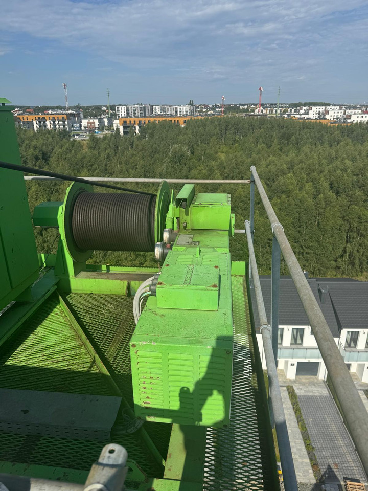 Liebherr 112 EC-H Litronic - Żuraw wieżowy: zdjęcie 3 Liebherr 112 EC-H Litronic - Żuraw wieżowy: zdjęcie 3