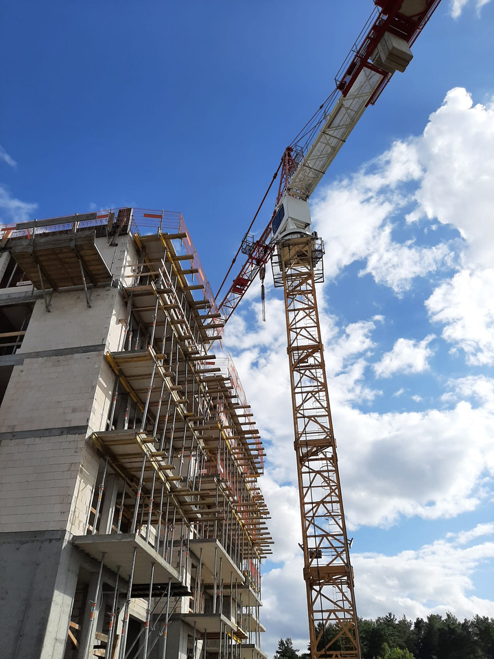 Liebherr 132 EC-H8 Litronic - Żuraw wieżowy: zdjęcie 1 Liebherr 132 EC-H8 Litronic - Żuraw wieżowy: zdjęcie 1