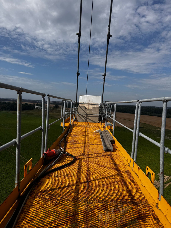 Liebherr 154 EC-H - Żuraw wieżowy: zdjęcie 4 Liebherr 154 EC-H - Żuraw wieżowy: zdjęcie 4