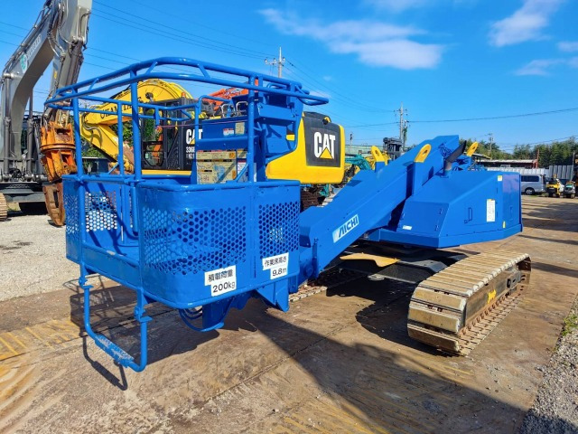 AICHI SR10A - Podnośnik teleskopowy: zdjęcie 1 AICHI SR10A - Podnośnik teleskopowy: zdjęcie 1