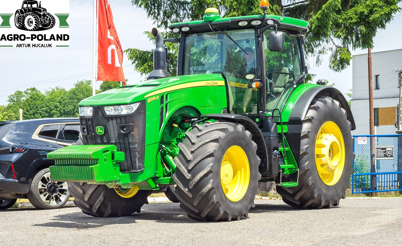 JOHN DEERE 8295 R - 5105 h - POWERSHIFT - AUTOTRAC - 2016 ROK - ORYGINALNE OPONY - Ciągnik rolniczy: zdjęcie 2 JOHN DEERE 8295 R - 5105 h - POWERSHIFT - AUTOTRAC - 2016 ROK - ORYGINALNE OPONY - Ciągnik rolniczy: zdjęcie 2