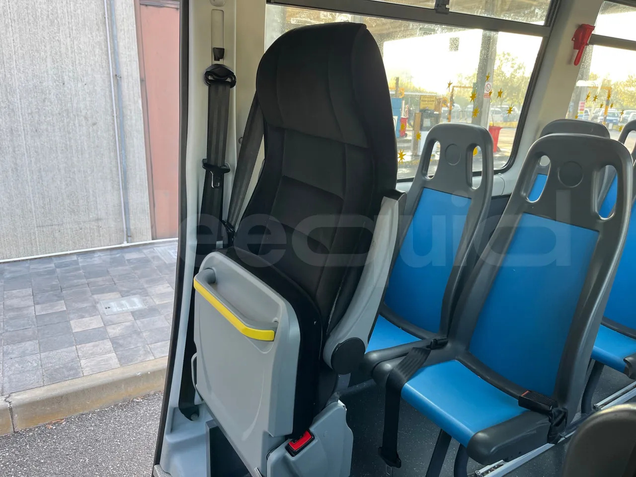 Autobus szkolny Iveco Daily: zdjęcie 18 Autobus szkolny Iveco Daily: zdjęcie 18