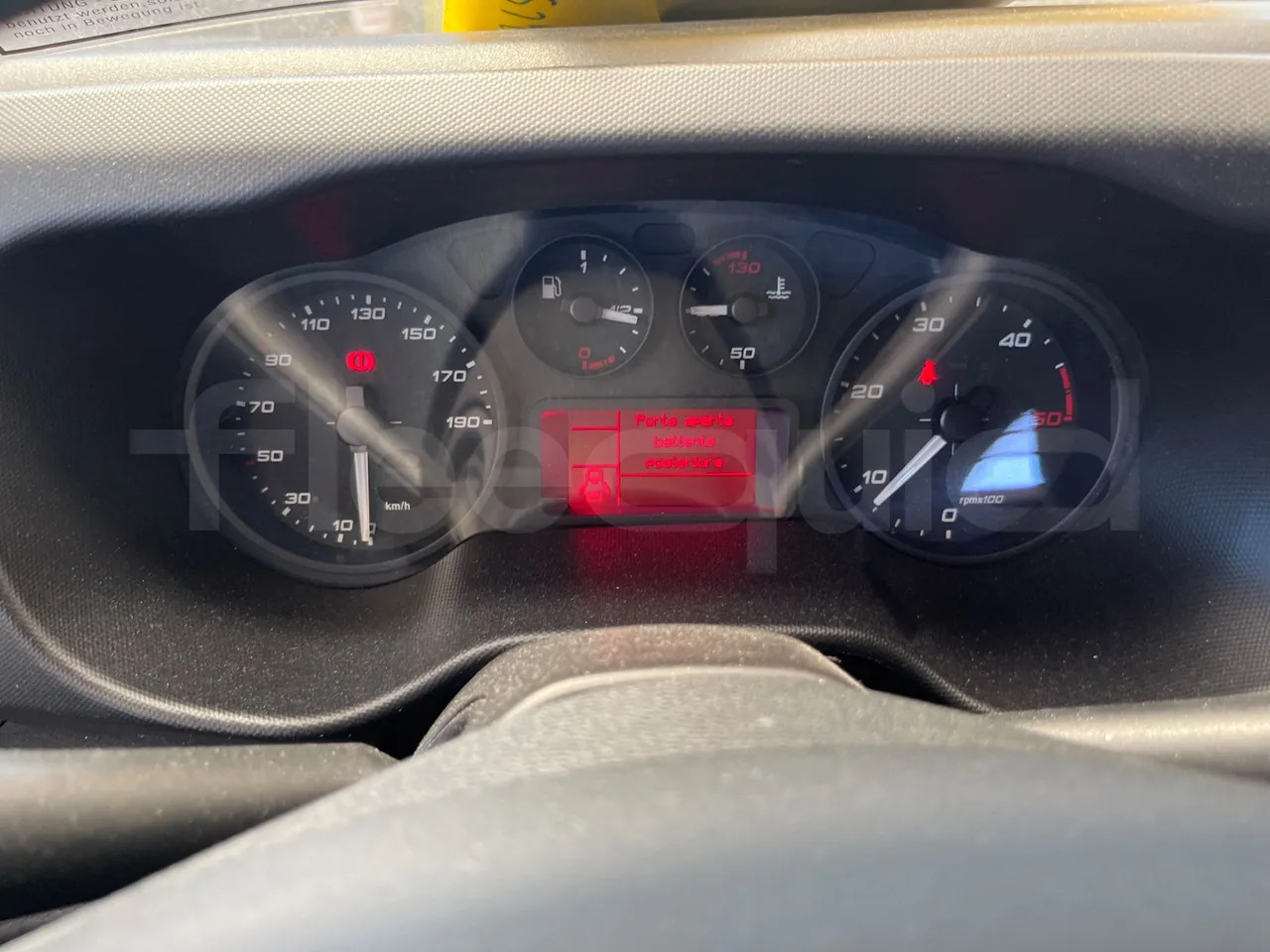 Iveco Daily - Autobus szkolny: zdjęcie 3 Iveco Daily - Autobus szkolny: zdjęcie 3