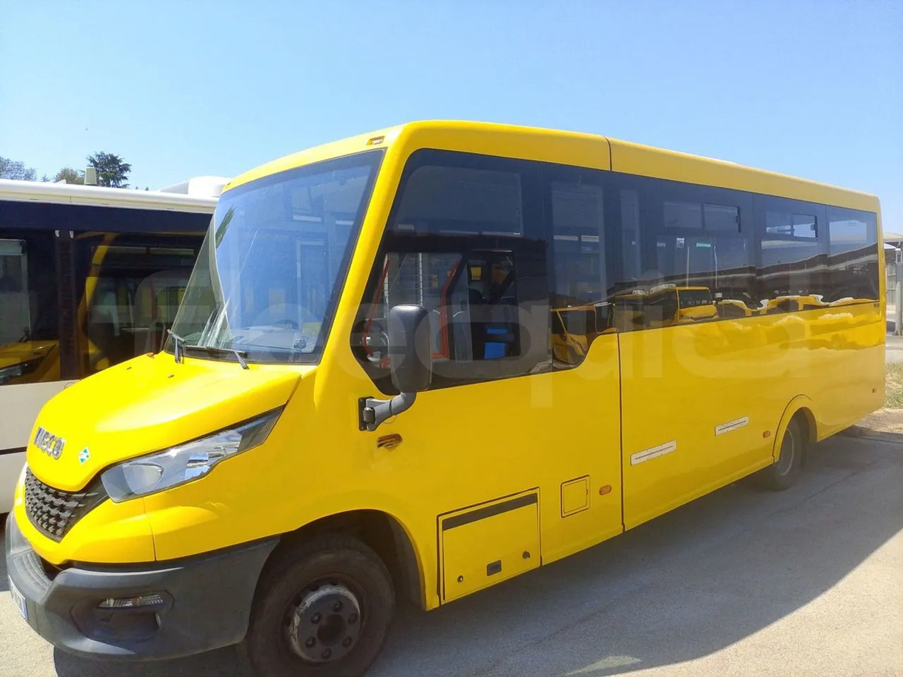 Iveco Indcar - Autobus szkolny: zdjęcie 4 Iveco Indcar - Autobus szkolny: zdjęcie 4