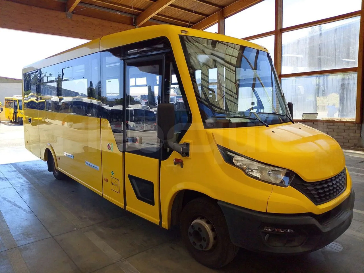 Iveco Indcar - Autobus szkolny: zdjęcie 1 Iveco Indcar - Autobus szkolny: zdjęcie 1