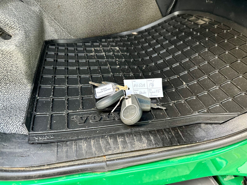 Volvo FE 330 6x2 Hooklift Joab 20 to 5400 mm Lenkachse - Ciężarówka hakowiec: zdjęcie 5 Volvo FE 330 6x2 Hooklift Joab 20 to 5400 mm Lenkachse - Ciężarówka hakowiec: zdjęcie 5