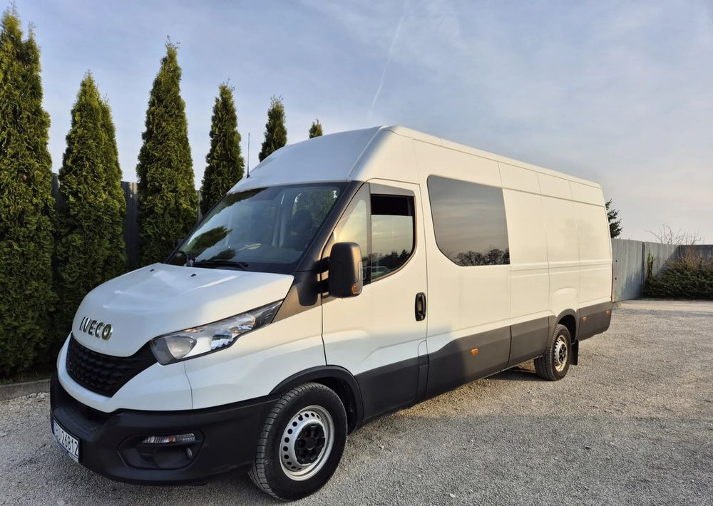 Iveco Iveco 35s18 3.0 180KM Brygadówka manual - Samochód dostawczy doka: zdjęcie 2 Iveco Iveco 35s18 3.0 180KM Brygadówka manual - Samochód dostawczy doka: zdjęcie 2