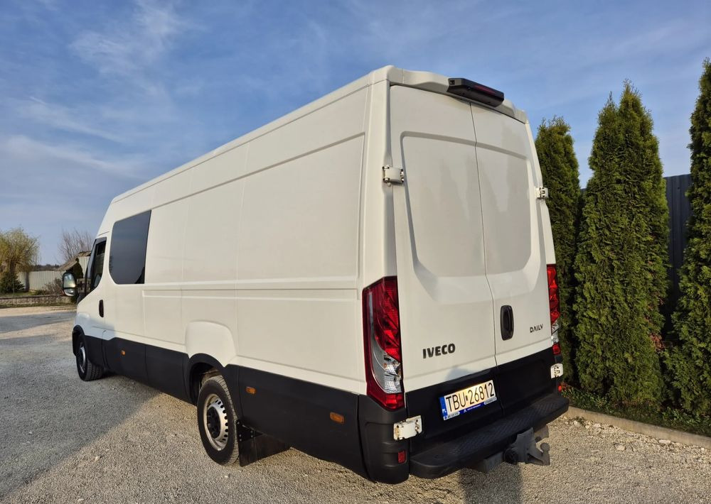 Iveco Iveco 35s18 3.0 180KM Brygadówka manual - Samochód dostawczy doka: zdjęcie 3 Iveco Iveco 35s18 3.0 180KM Brygadówka manual - Samochód dostawczy doka: zdjęcie 3