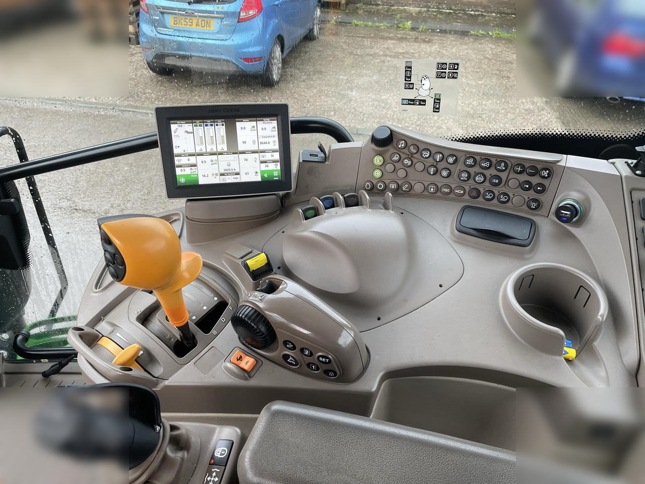 Ciągnik rolniczy 2017 JOHN DEERE 6130R: zdjęcie 11 Ciągnik rolniczy 2017 JOHN DEERE 6130R: zdjęcie 11