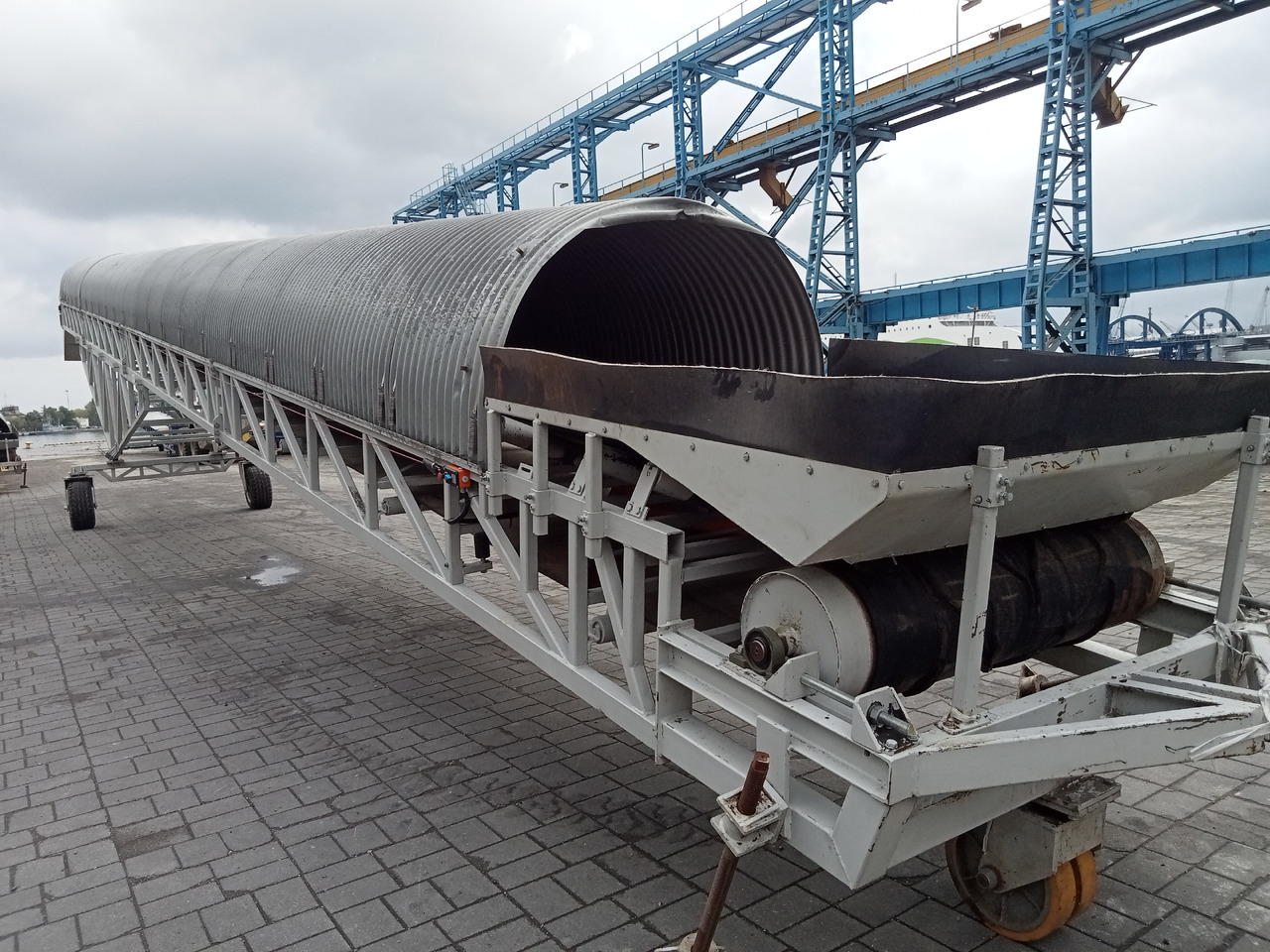 - Przenośnik taśmowy: zdjęcie 1 - Przenośnik taśmowy: zdjęcie 1