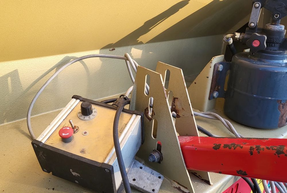 Leboulch HVS 51S12 - Rozrzutnik nawozów: zdjęcie 4 Leboulch HVS 51S12 - Rozrzutnik nawozów: zdjęcie 4