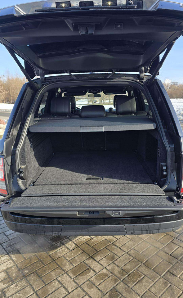 SUV Land Rover Range Rover: zdjęcie 18 SUV Land Rover Range Rover: zdjęcie 18