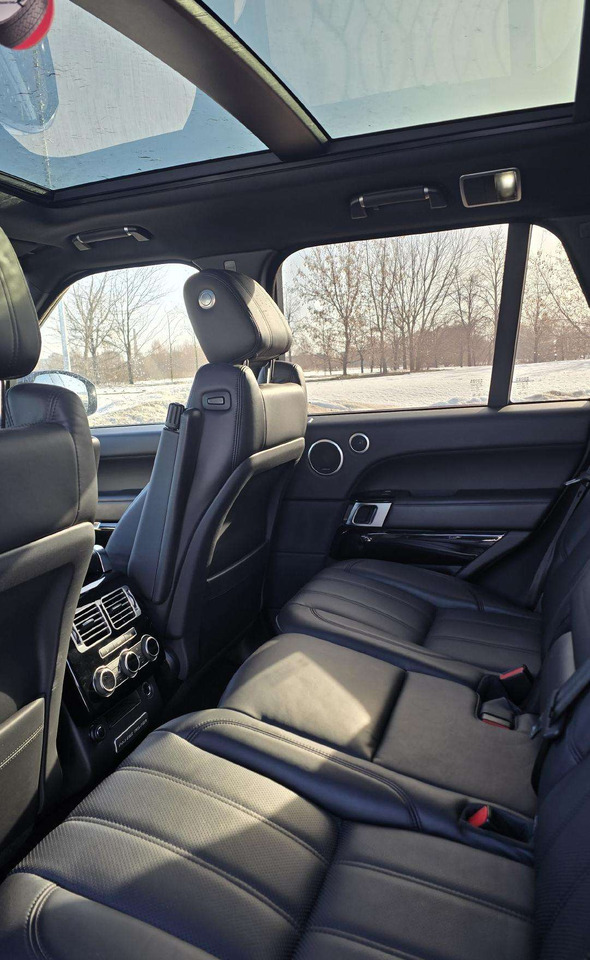 SUV Land Rover Range Rover: zdjęcie 14 SUV Land Rover Range Rover: zdjęcie 14