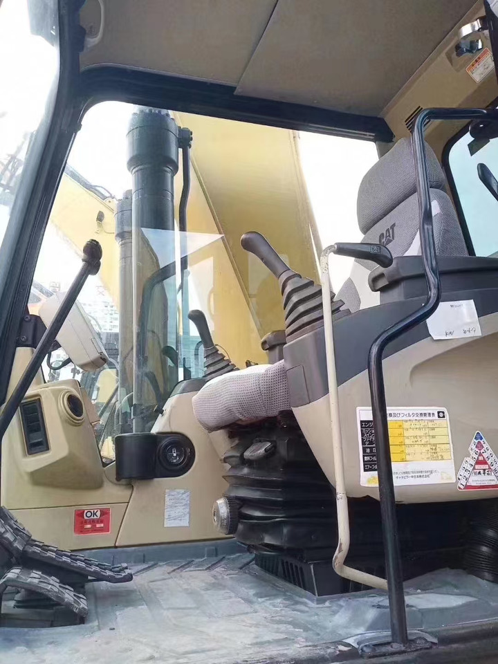 CATERPILLAR 325C used excavator low price for sale caterpillar - Koparka gąsienicowa: zdjęcie 2 CATERPILLAR 325C used excavator low price for sale caterpillar - Koparka gąsienicowa: zdjęcie 2