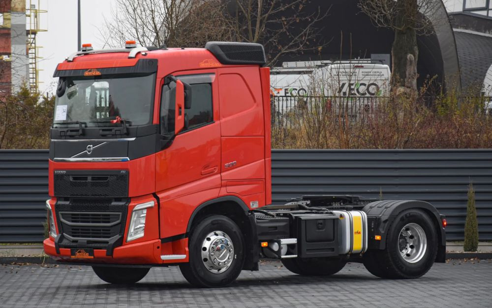 Volvo FH500 / NISKA KABINA / HYDRAULIKA / EURO 6 / ACC / LEDY / ALUFELGI / SERWISOWANY / SPROWADZONY - Ciągnik siodłowy: zdjęcie 1 Volvo FH500 / NISKA KABINA / HYDRAULIKA / EURO 6 / ACC / LEDY / ALUFELGI / SERWISOWANY / SPROWADZONY - Ciągnik siodłowy: zdjęcie 1