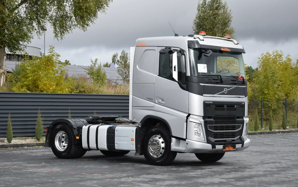 Volvo FH500 / NISKA KABINA / HYDRAULIKA / EURO 6 / ACC / LEDY / ALUFELGI / SERWISOWANY / SPROWADZONY - Ciągnik siodłowy: zdjęcie 3 Volvo FH500 / NISKA KABINA / HYDRAULIKA / EURO 6 / ACC / LEDY / ALUFELGI / SERWISOWANY / SPROWADZONY - Ciągnik siodłowy: zdjęcie 3