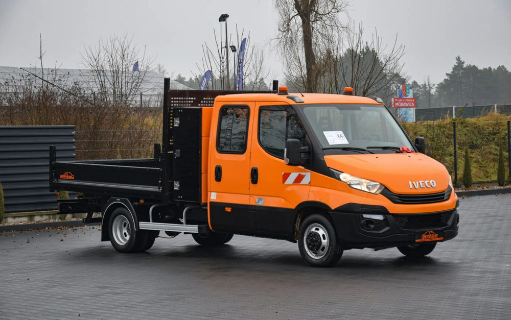 Iveco DAILY 35C16 / 2.3 - 160 KM / BRYGADÓWKA / 6 OSOBOWY / DOSTAWCZE / SKRZYNIA / KLIMA / NAWIGACJA / KAMERA COFANIA / TEMPOMAT / SERWISOWANY / SPROWADZONY - Samochód dostawczy doka: zdjęcie 3 Iveco DAILY 35C16 / 2.3 - 160 KM / BRYGADÓWKA / 6 OSOBOWY / DOSTAWCZE / SKRZYNIA / KLIMA / NAWIGACJA / KAMERA COFANIA / TEMPOMAT / SERWISOWANY / SPROWADZONY - Samochód dostawczy doka: zdjęcie 3