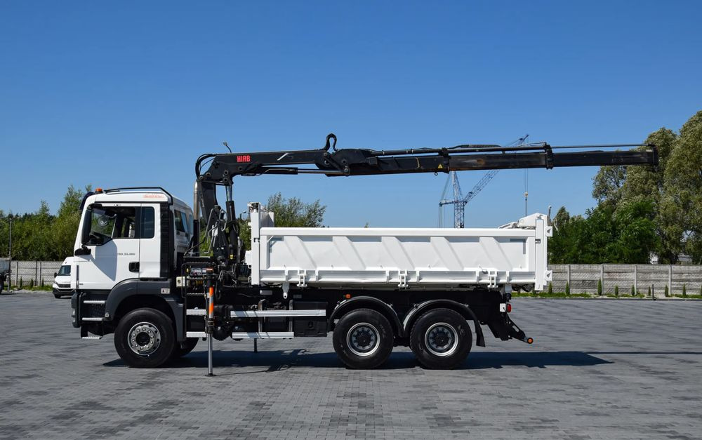 MAN TGS 33.360 / 6x4 / HDS HIAB 122 E-2 HIDUO / STEROWANIE RADIOWE / WYWROTKA / HYDROBURTA / AUTOMAT / KLIMA / TEMPOMAT / KAMERA COFANIA / SPROWADZONY - Wywrotka, Samochod ciężarowy z HDS: zdjęcie 5 MAN TGS 33.360 / 6x4 / HDS HIAB 122 E-2 HIDUO / STEROWANIE RADIOWE / WYWROTKA / HYDROBURTA / AUTOMAT / KLIMA / TEMPOMAT / KAMERA COFANIA / SPROWADZONY - Wywrotka, Samochod ciężarowy z HDS: zdjęcie 5
