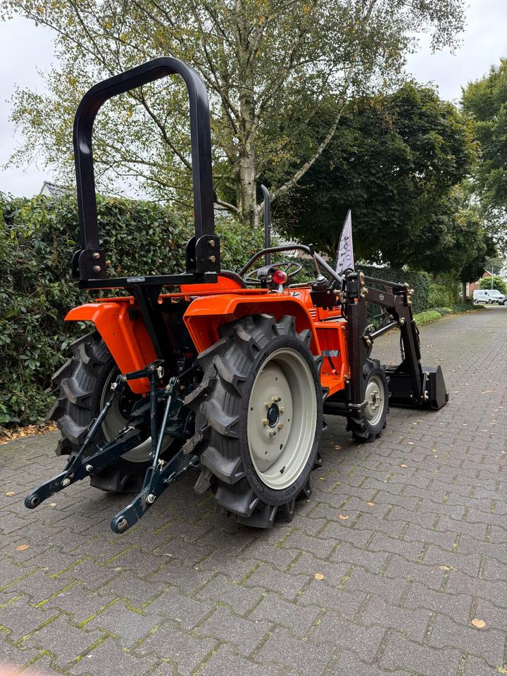 Kleintraktor Kubota B1600 mit Frontlader ab 125 € pro Monat. - Mini traktor: zdjęcie 4 Kleintraktor Kubota B1600 mit Frontlader ab 125 € pro Monat. - Mini traktor: zdjęcie 4