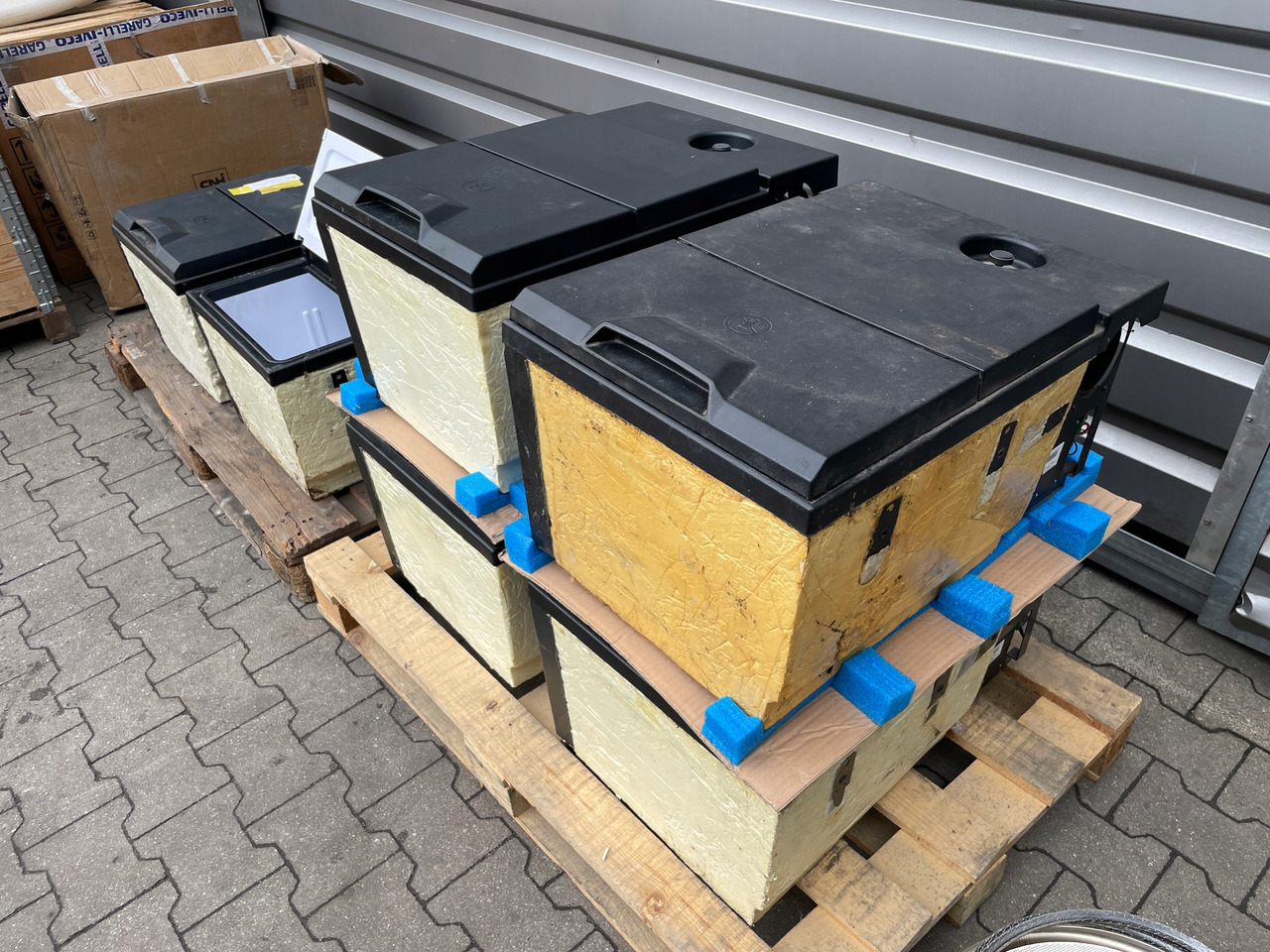 LODÓWKA RENAULT GAMA T RANGE C KABINA HIGH - Kabina i wnętrze do Samochodów ciężarowych: zdjęcie 1 LODÓWKA RENAULT GAMA T RANGE C KABINA HIGH - Kabina i wnętrze do Samochodów ciężarowych: zdjęcie 1