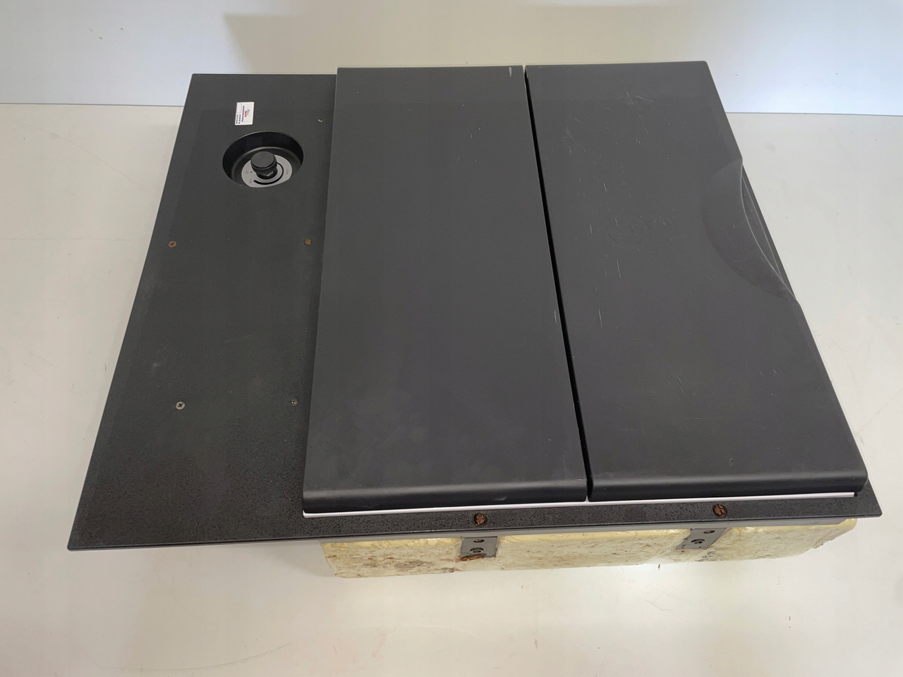 LODÓWKA RENAULT GAMA T RANGE P7484581543/2 - Kabina i wnętrze do Samochodów ciężarowych: zdjęcie 3 LODÓWKA RENAULT GAMA T RANGE P7484581543/2 - Kabina i wnętrze do Samochodów ciężarowych: zdjęcie 3