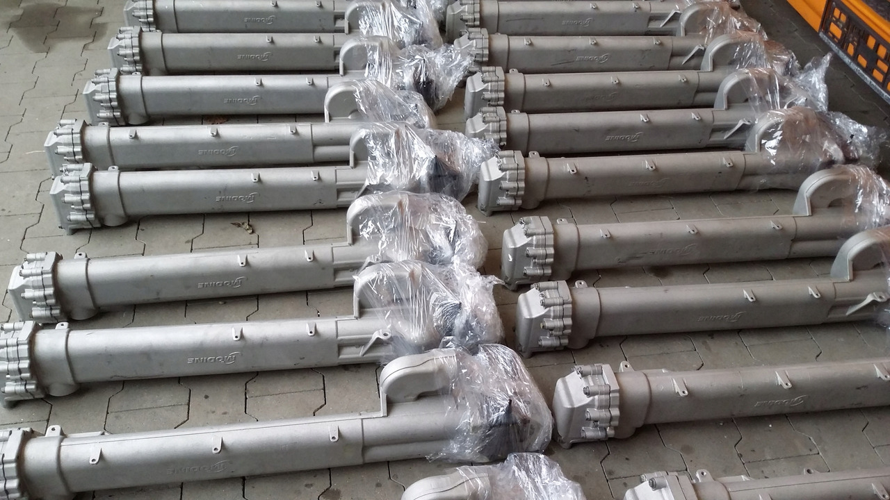 MAN F2000 TGA EGR TGX RECYRKULATOR D20,D26,D28 - Chłodnica EGR do Samochodów ciężarowych: zdjęcie 1 MAN F2000 TGA EGR TGX RECYRKULATOR D20,D26,D28 - Chłodnica EGR do Samochodów ciężarowych: zdjęcie 1